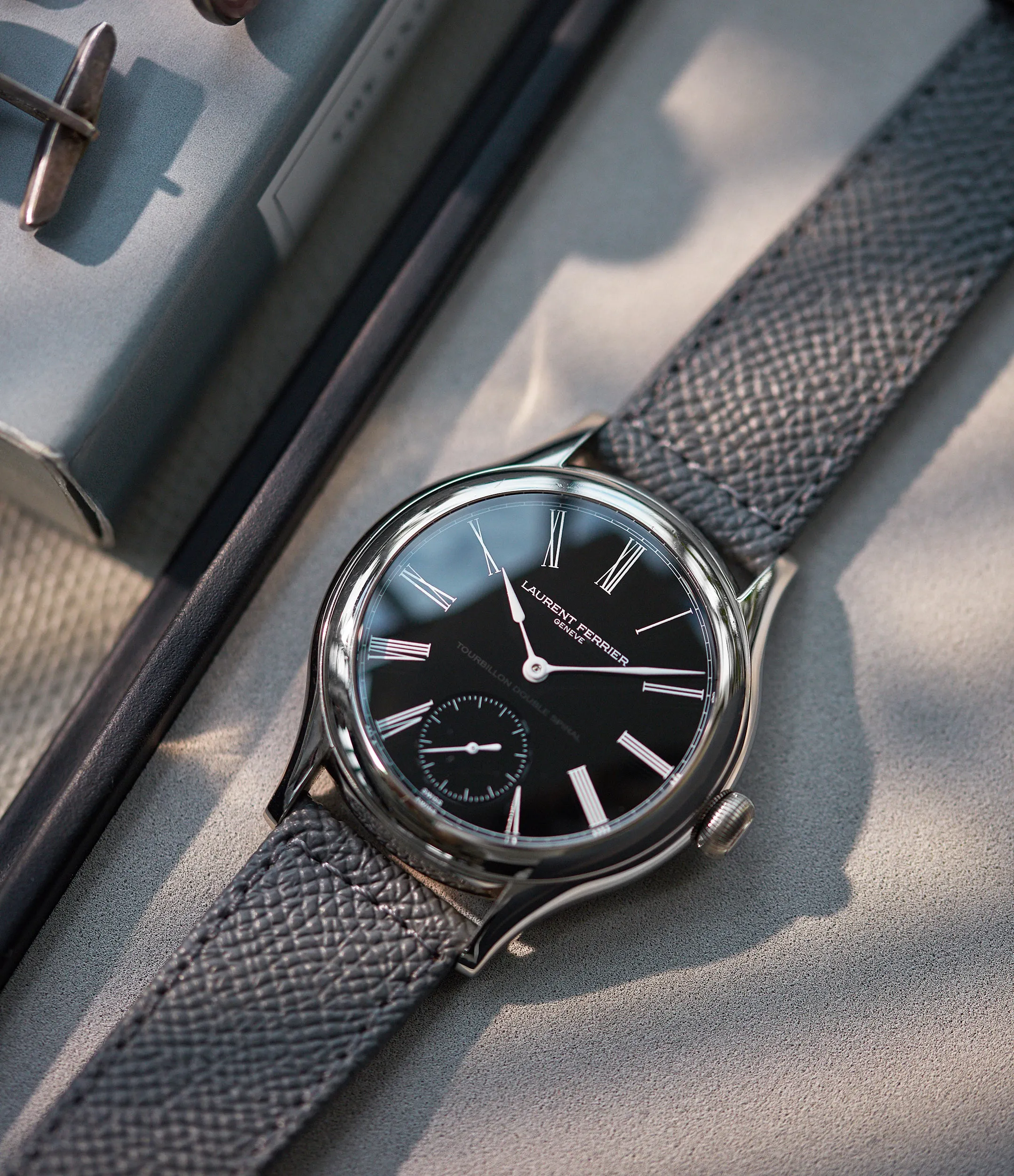 Galet Classic Tourbillon | White Gold