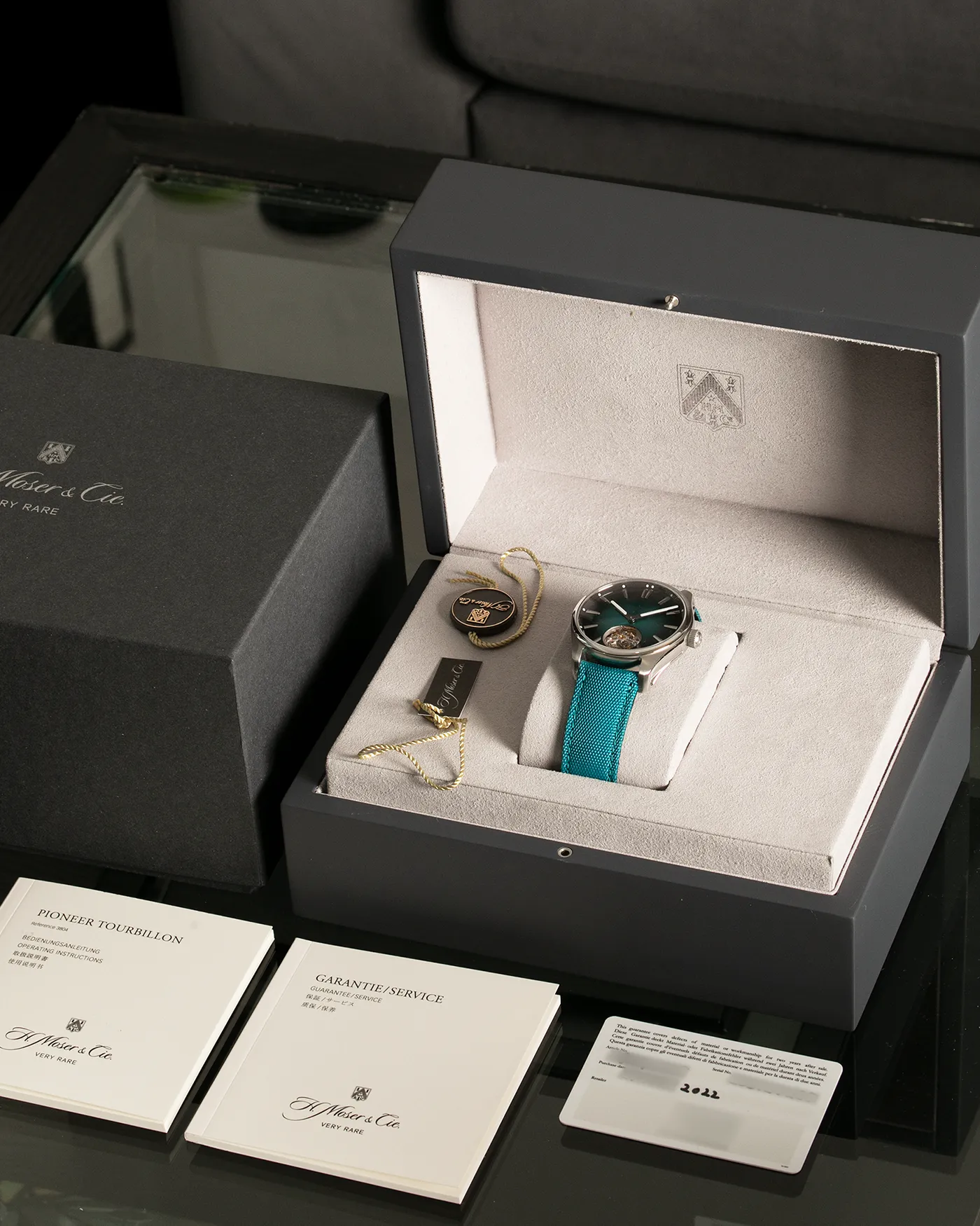 H.Moser & Cie Pioneer Tourbillon Blue Lagoon 'Mega Cool'