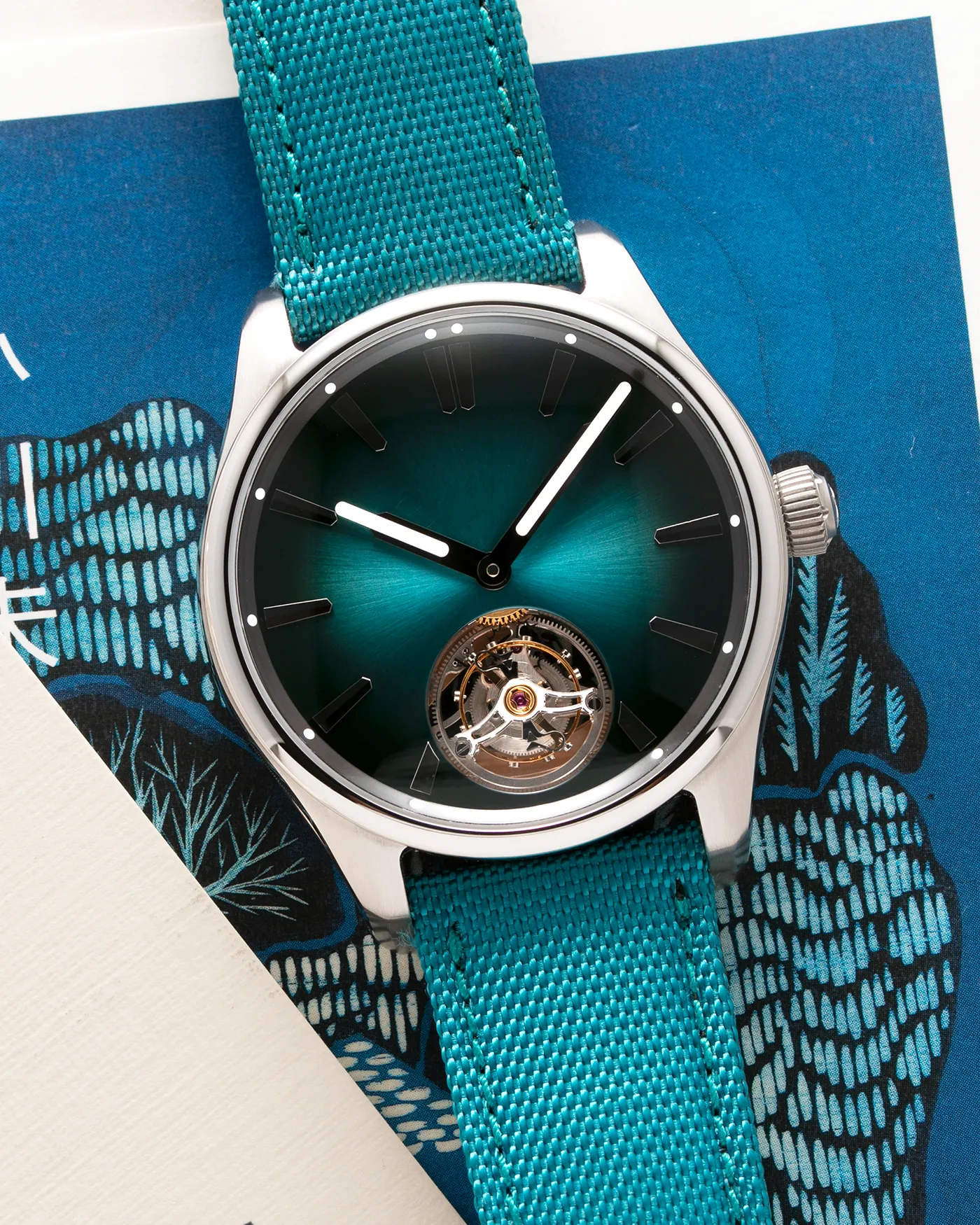 H.Moser & Cie Pioneer Tourbillon Blue Lagoon 'Mega Cool'