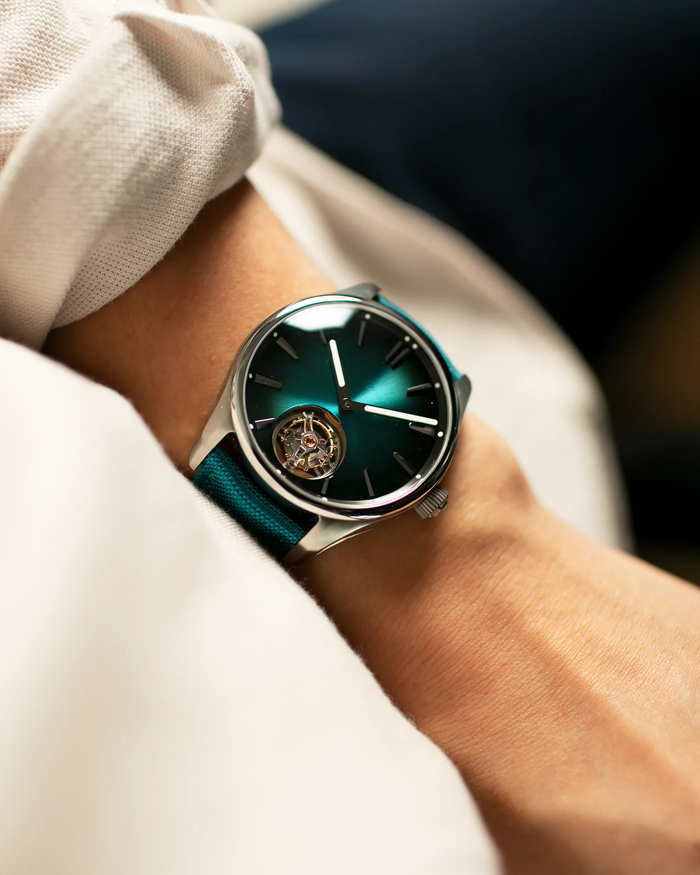 H.Moser & Cie Pioneer Tourbillon Blue Lagoon 'Mega Cool'