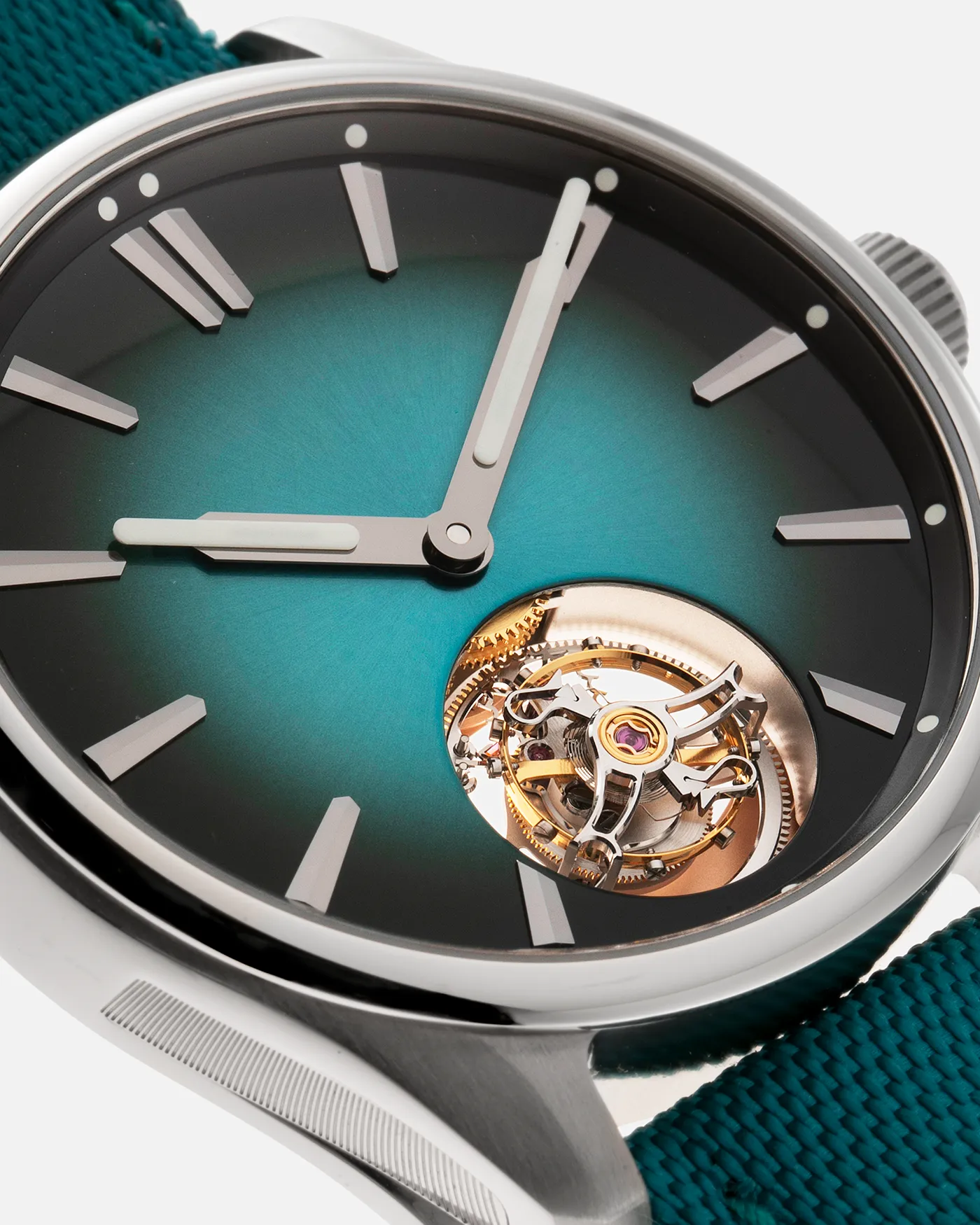 H.Moser & Cie Pioneer Tourbillon Blue Lagoon 'Mega Cool'